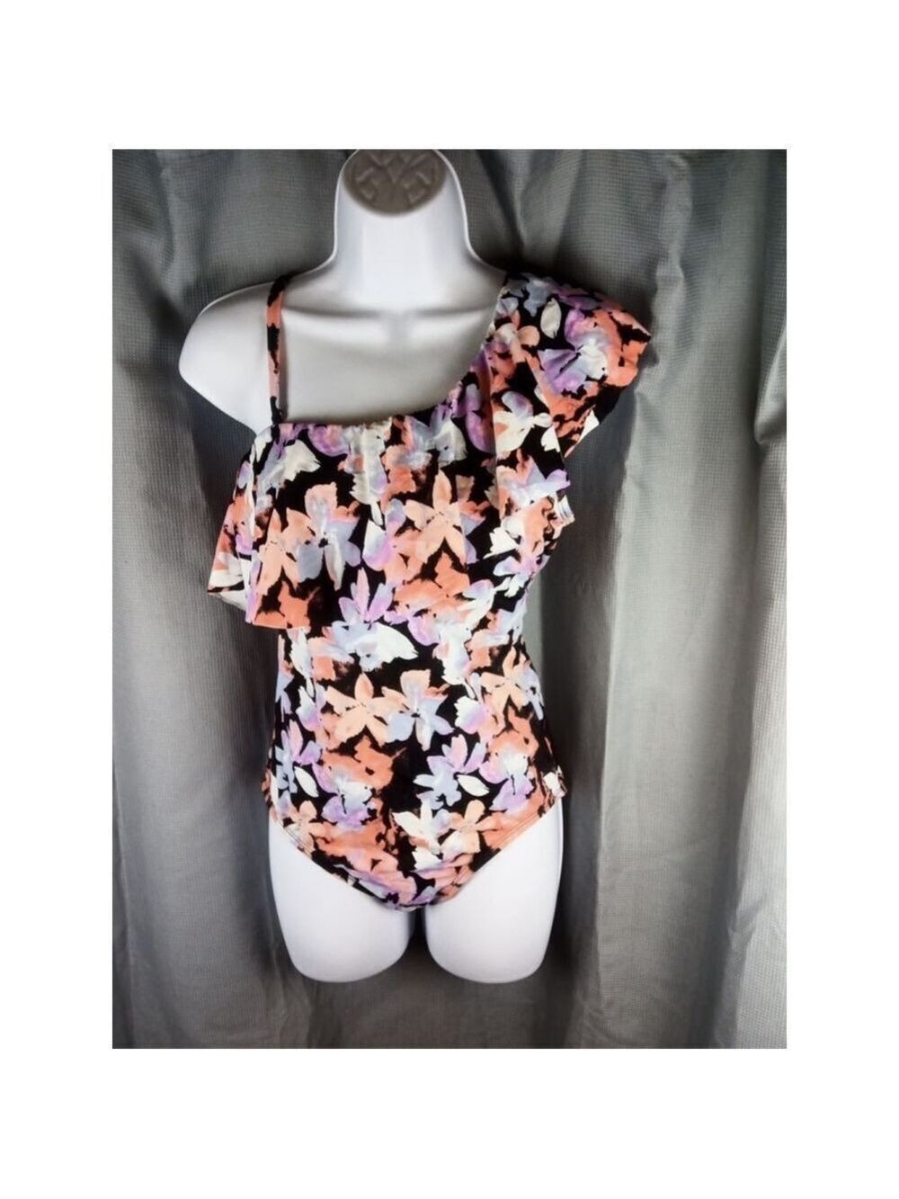 Time and Tru One-Piece Swimsuit M Multi-Color Floral